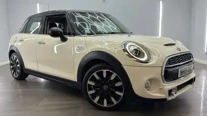 Used Mini Cooper S Exclusive 192 HP (141 kW) 2020 Hatchback