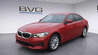 Used BMW 330e 292 HP (214 kW) 2020 Red Sedan