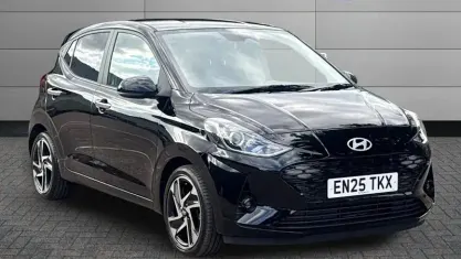 Used Hyundai i10 Premium 79 HP (58 kW) 2026 Hatchback