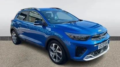 Usado Kia Stonic GT-Line 120 CV (88 kW) 2022 Azul SUV