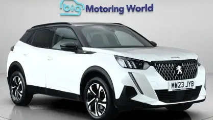 Used Peugeot 2008 GT 131 HP (96 kW) 2023 White SUV