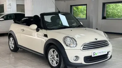 Used Mini ONE 98 HP (72 kW) 2014 White Hatchback