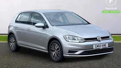 Used VW Golf VII SE 110 HP (80 kW) 2018 Hatchback