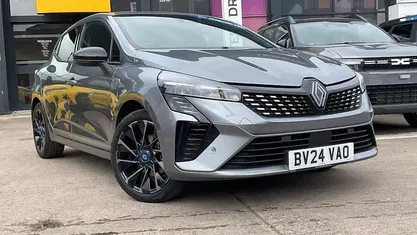 Used Renault Clio V Esprit Alpine 143 HP (105 kW) 2025 Hatchback