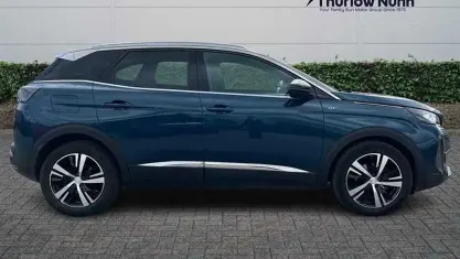 Used Peugeot 3008 GT 131 HP (96 kW) 2022 Blue SUV