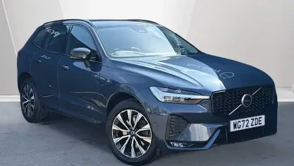 Begagnad Volvo XC60 Plus 197 HK (144 kW) 2023 SUV