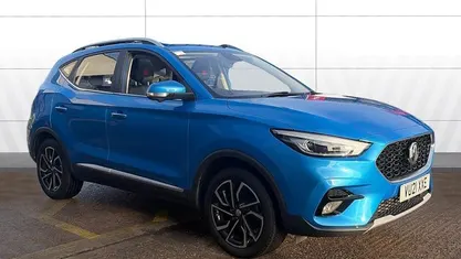 Used MG ZS Exclusive 111 HP (81 kW) 2024 Hatchback