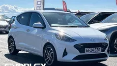 White Used 2024 Hyundai i10 Premium Hatchback | £14,873 (Fair price)