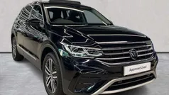 Black Used 2022 VW Tiguan Allspace Elegance SUV | £27,499 (Fair price)