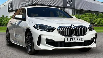 Usado BMW 118 M Sport 136 HP (100 kW) 2024 Branco Citadino