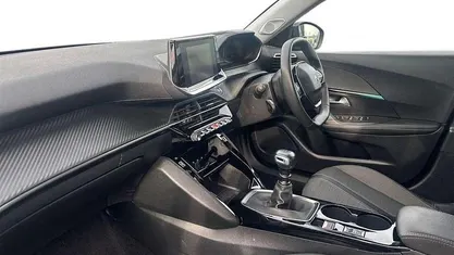 Used Peugeot 2008 Allure 101 HP (74 kW) 2021 Black SUV