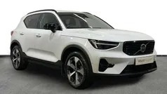 White Used 2023 Volvo XC40 Ultimate SUV | £33,250 (Fair price)