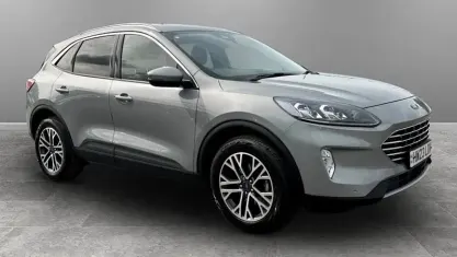 Used Ford Kuga Titanium 150 HP (110 kW) 2023 Silver SUV
