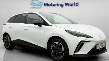 Used MG MG4 EV Trophy 150 kW (204 HP) 2025 Hatchback
