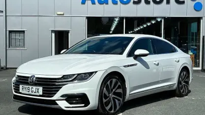 Used VW Arteon R-line 150 HP (110 kW) 2018 Hatchback