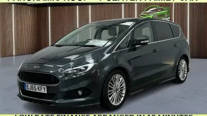 Used Ford S-MAX Sport 239 HP (175 kW) 2015 Green MPV