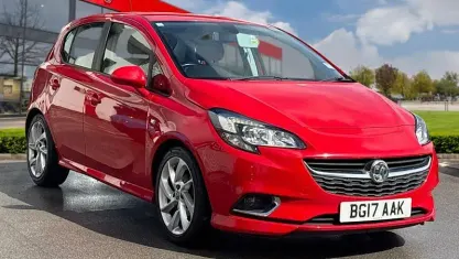 Używany Vauxhall Corsa SRi 90 KM (66 kW) 2017 Czerwony Hatchback