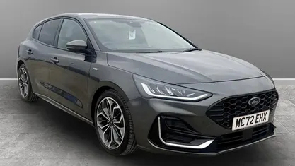 Used Ford Focus ST-Line 120 HP (88 kW) 2022 Hatchback