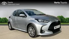 Silver Used 2023 Toyota Yaris Hybrid Hatchback | £16,528 (Good price)