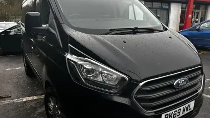 Used Ford Transit Custom Limited 131 HP (96 kW) 2023 Van