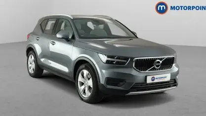 Used Volvo XC40 Momentum 190 HP (139 kW) 2019 Grey SUV