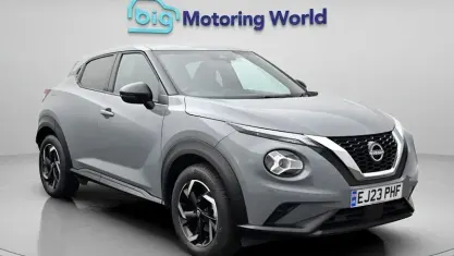 Used Nissan Juke N-Connecta 114 HP (83 kW) 2023 Grey SUV