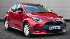 Red Used 2020 Toyota Yaris Hybrid Hatchback | £12,099 (Fair price)