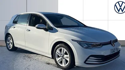 Used 2024 VW Golf VIII Life Hatchback | £17,680 (Fair price)