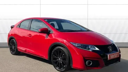 Used Honda Civic SE Plus 142 HP (104 kW) 2016 Red Hatchback