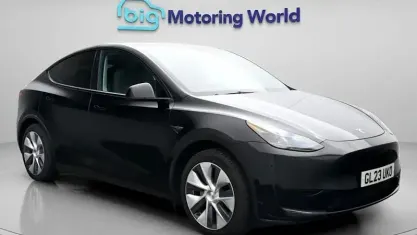 Used Tesla Model Y Standard Range 219 kW (299 HP) 2023 Black SUV
