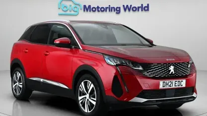 Used Peugeot 3008 Allure Premium 131 HP (96 kW) 2021 Red SUV