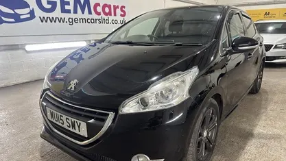 Used Peugeot 208 Allure 82 HP (60 kW) 2014 Hatchback
