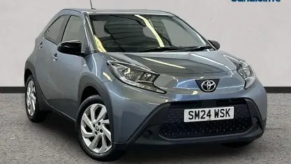 Used Toyota Aygo X PURE 72 HP (52 kW) 2025 SUV