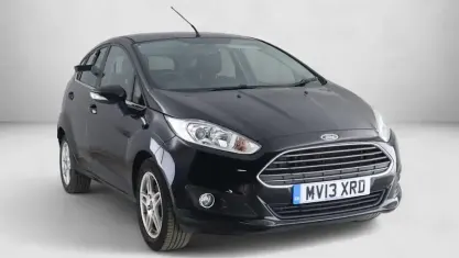 Used Ford Fiesta Zetec 105 HP (77 kW) 2015 Hatchback