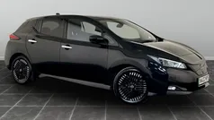 Black Used 2022 Nissan Leaf N-Connecta Hatchback | £9,695 (Good price)