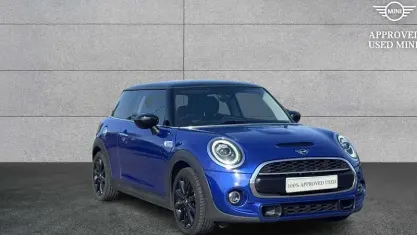 Used Mini Cooper S Classic 192 HP (141 kW) 2020 Blue Hatchback