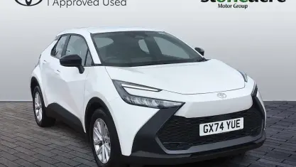 Used Toyota C-HR 140 HP (102 kW) 2026 SUV