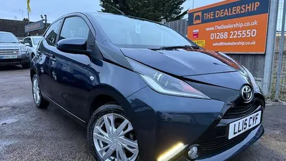 Blue Used 2015 Toyota Aygo x-press Hatchback | £4,590 (Fair price)