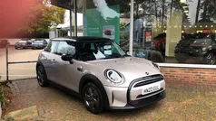 Used 2022 Mini Cooper Classic Hatchback | £16,378 (Fair price)