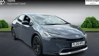 Used Toyota Prius Design 223 HP (164 kW) 2025 Grey Hatchback
