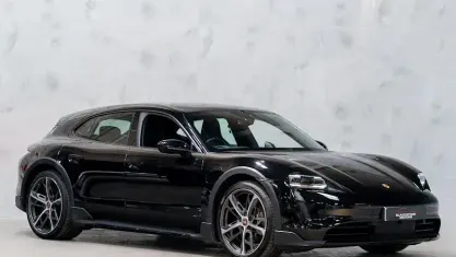 Usado Porsche Taycan Cross Turismo 350 kW (476 HP) 2023 Carrinha