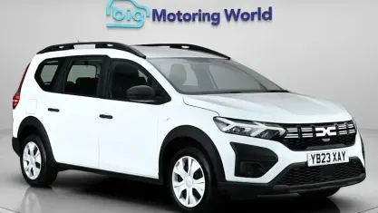 Used Dacia Jogger Essentiel 110 HP (80 kW) 2023 White MPV