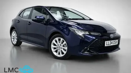 Used Toyota Corolla 140 HP (102 kW) 2026 Hatchback