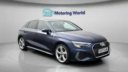Used Audi A3 Sportback S-Line 150 HP (110 kW) 2024 Blue Hatchback