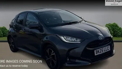 Used Toyota Yaris Hybrid Design 116 HP (85 kW) 2026 Hatchback