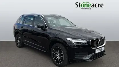 Used Volvo XC90 Momentum 235 HP (172 kW) 2021 Black SUV