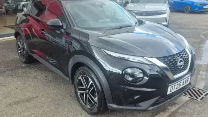 Used Nissan Juke N-Connecta 114 HP (83 kW) 2025 Black SUV