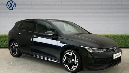 Used VW Golf VIII R-line 150 HP (110 kW) 2025 Hatchback