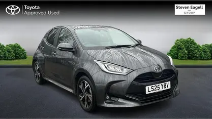 Used 2025 Toyota Yaris Hybrid Design Hatchback | £21,960 (Fair price)