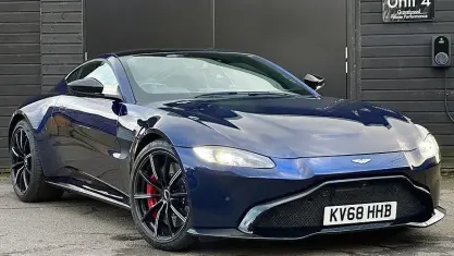 Used Aston Martin Vantage 510 HP (375 kW) 2018 Blue Coupe